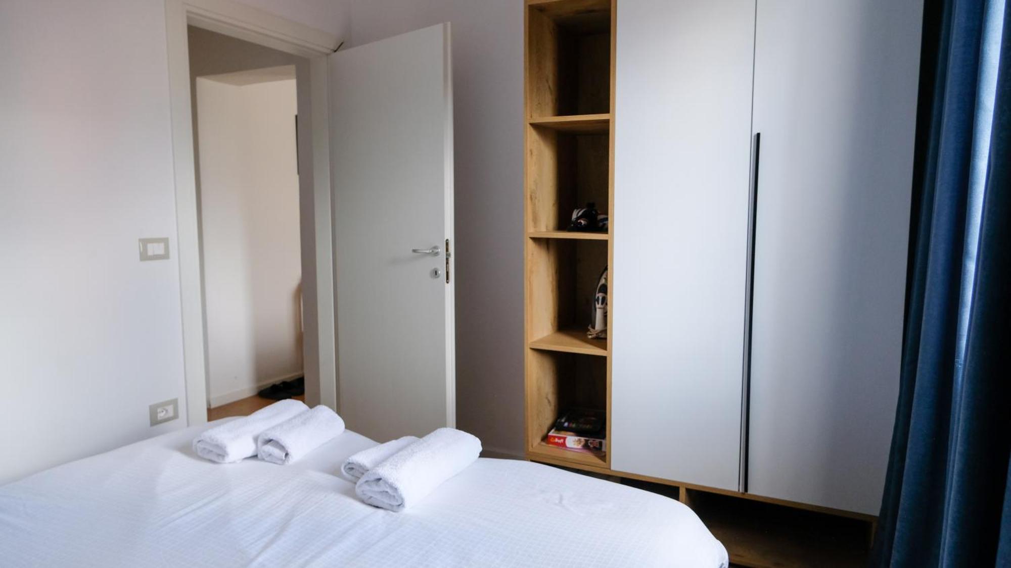 2E Center Apartment Tirana Exterior photo